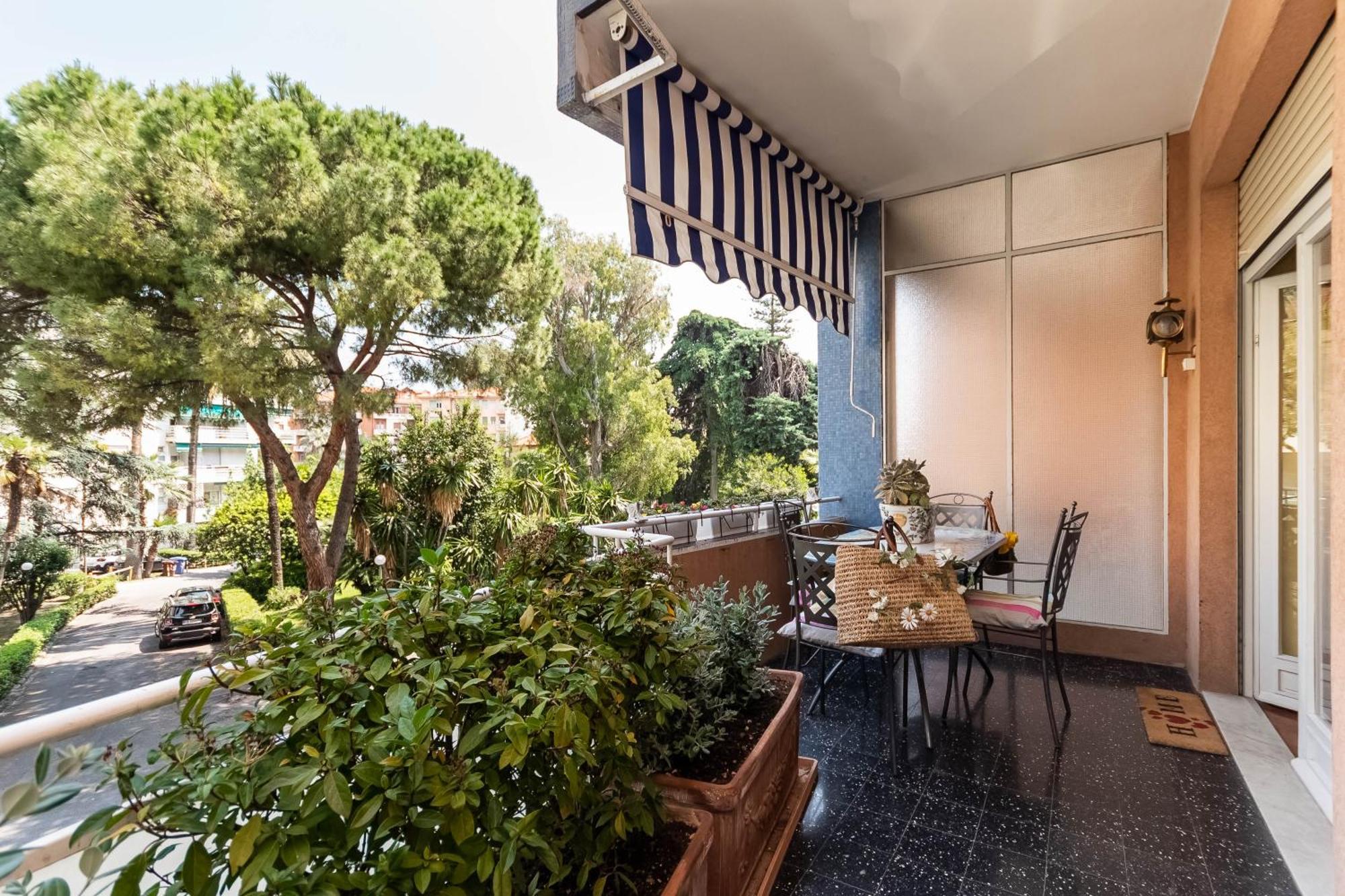 100mq Deluxe - Walk To - Private Parking Sanremo