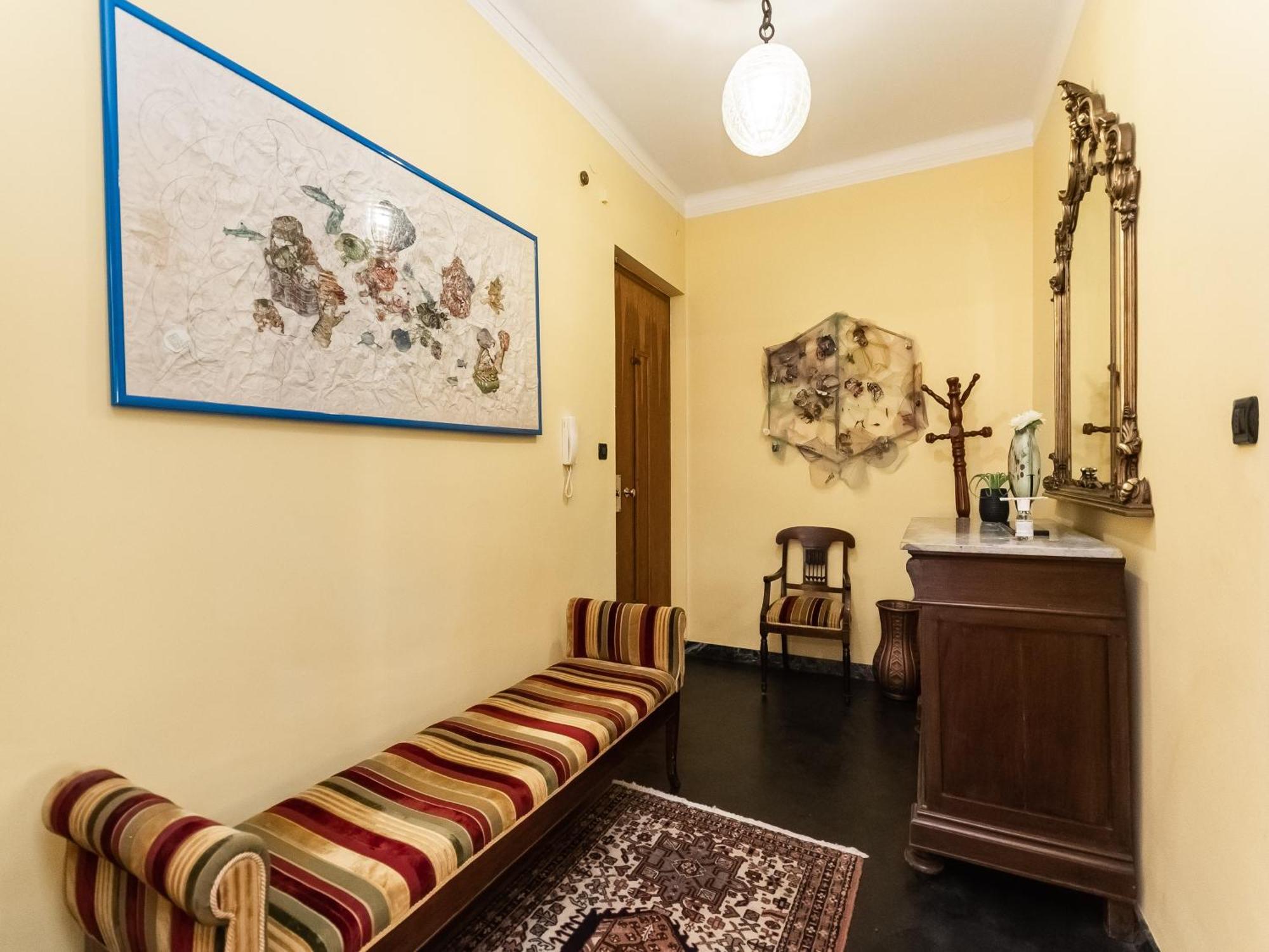Apartment 100mq Deluxe - Walk To - Private Parking *