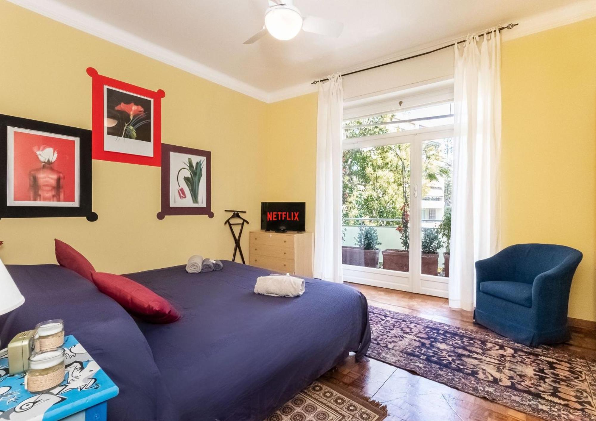 100mq Deluxe - Walk To - Private Parking Sanremo